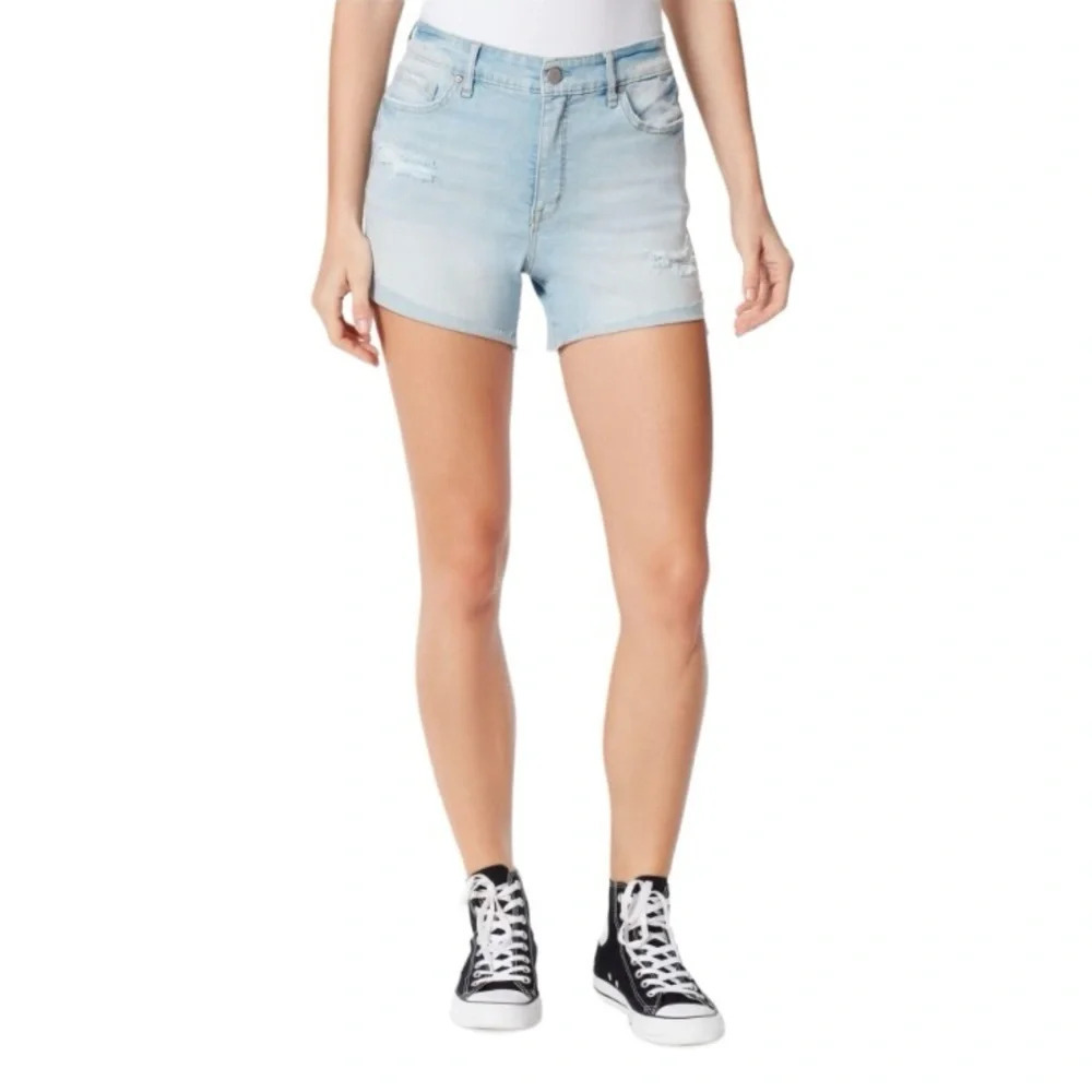 Universal Thread Vintage Super Stretch Denim Jean Midi Shorts Light Wash Size 14